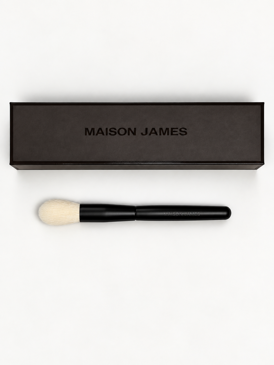 Taper Blush Brush Maison James, Blush Brush, Blending Brush, Luxury Makeup Brush, Best Makeup Brushes, Best blush brush